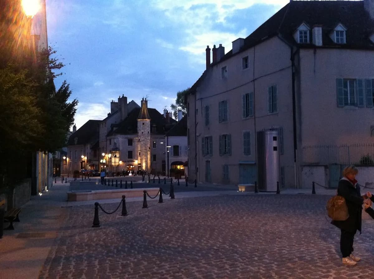 Beaune Parking Travel Guide