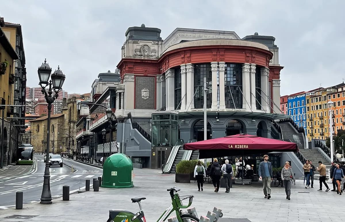 Bilbao Public Transport Travel Guide