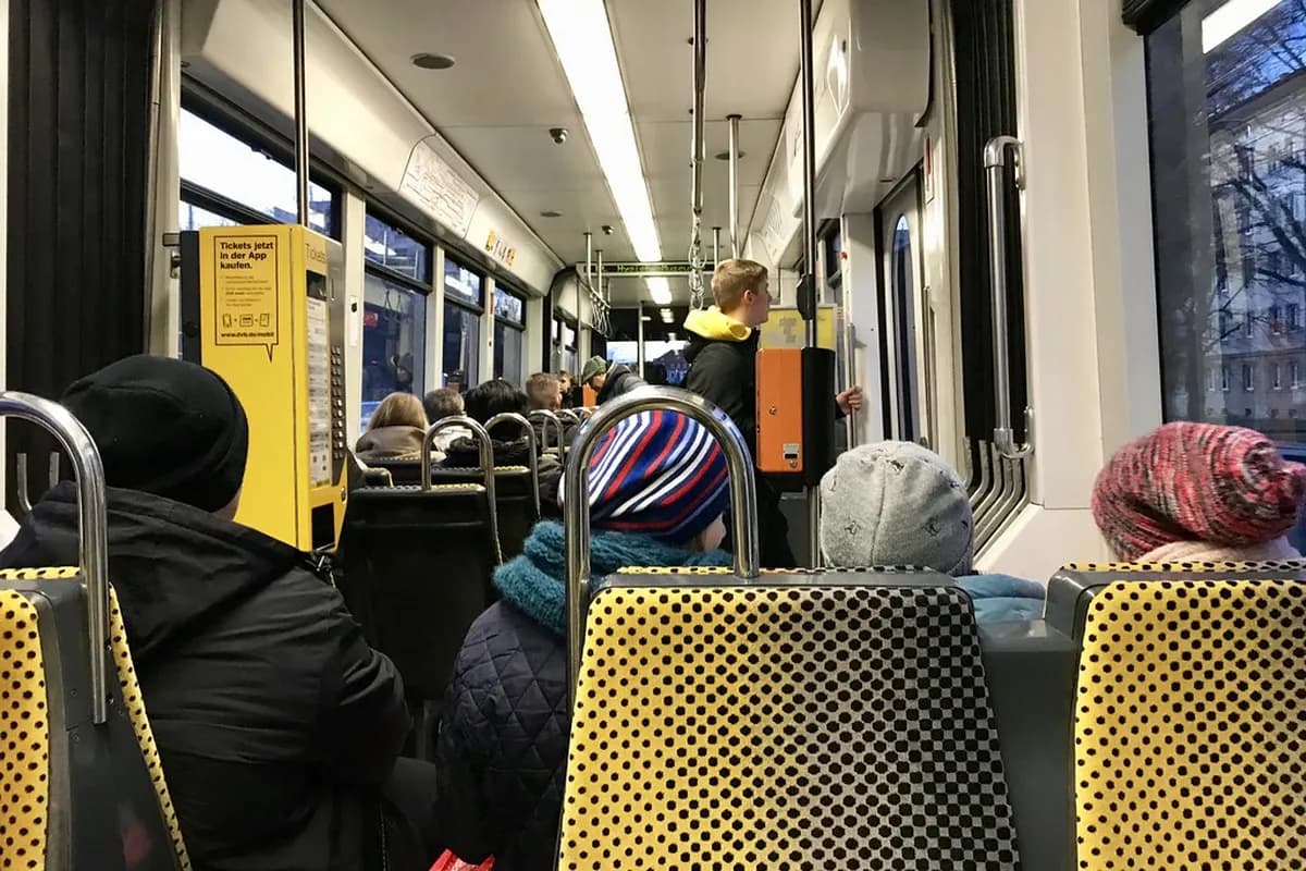 Dresden Tram Routes to Attractions: A Complete Transit Guide