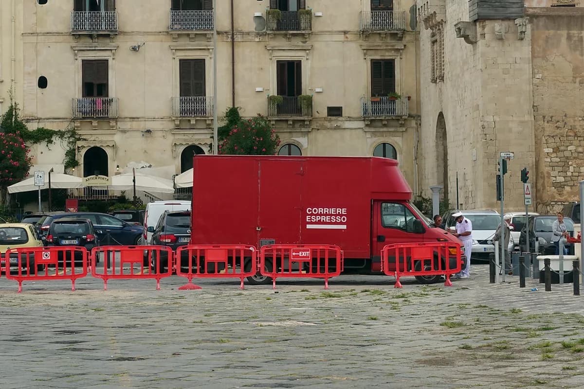 Ortigia Parking Guide: 7 Essential Tips & Locations