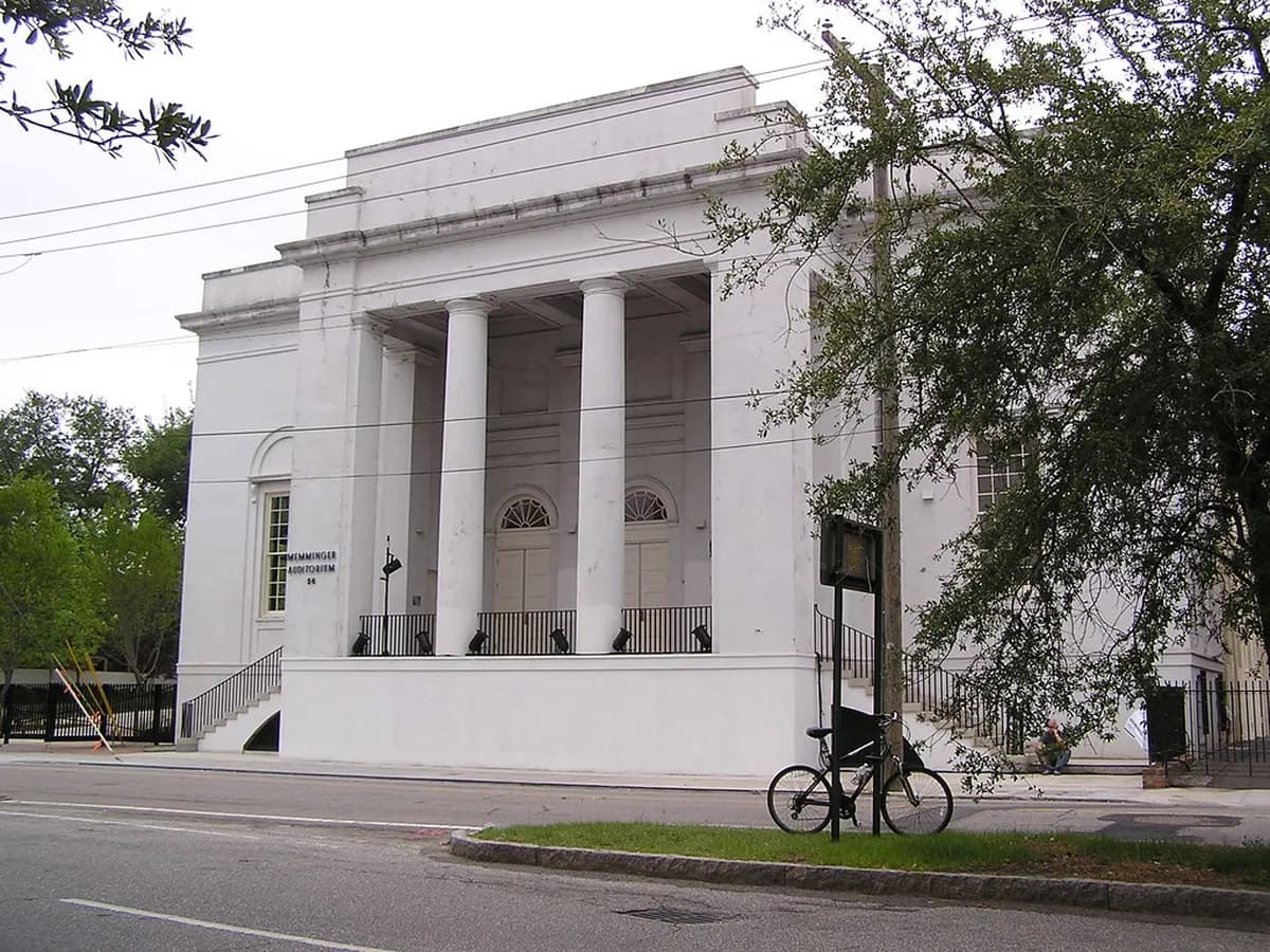 Spoleto Parking Travel Guide