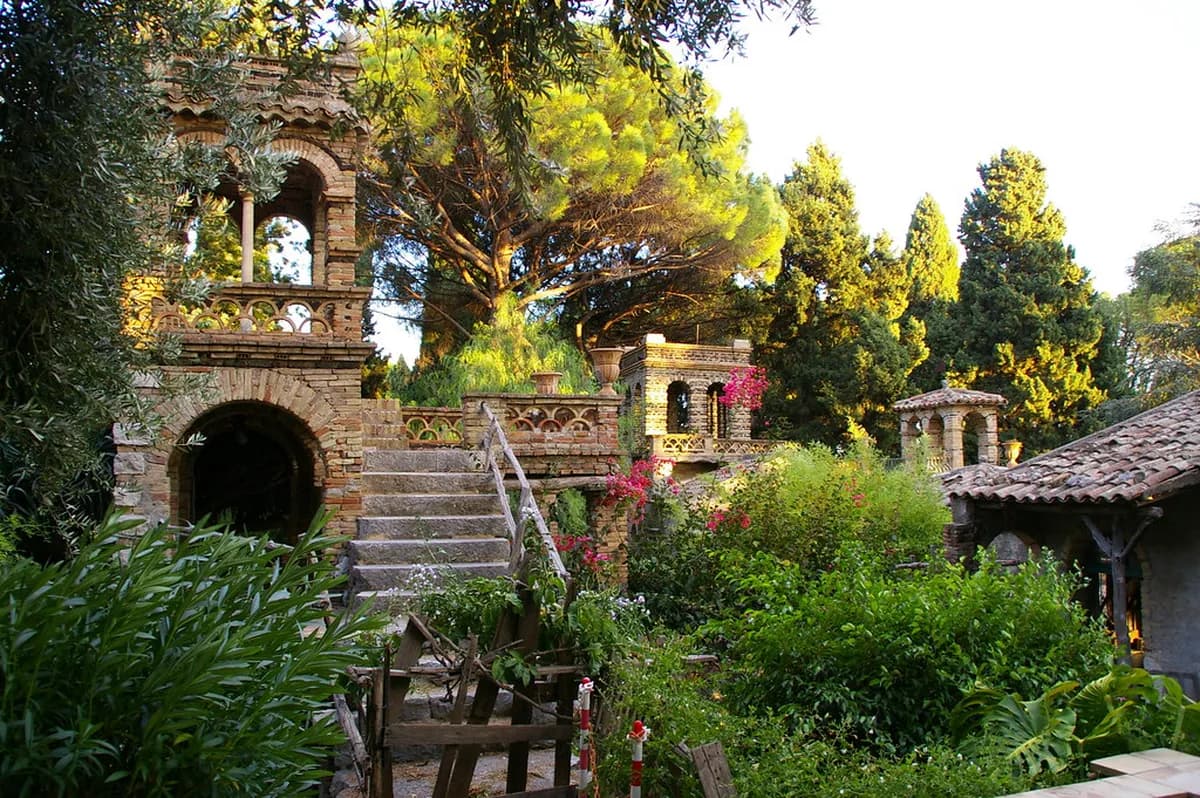 Taormina Public Transport Guide: Buses, Cable Cars & Timetables