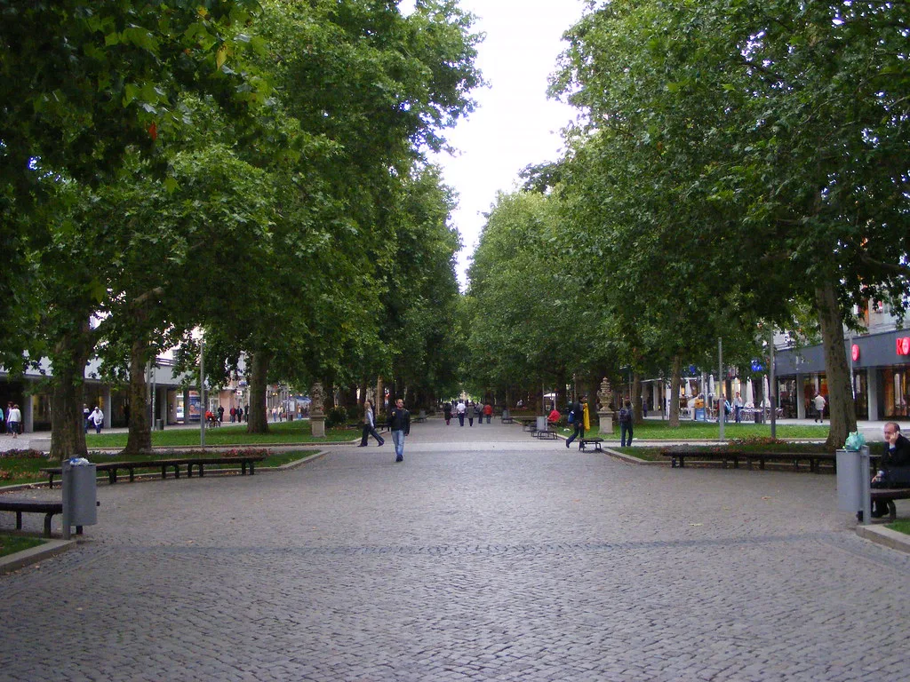 Street scene in Dresden's Neustadt district with its trendy bars and independent boutiques
