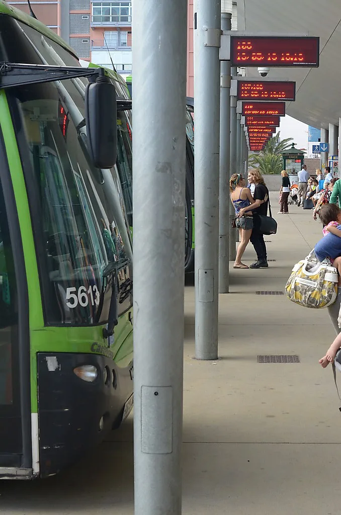 Public bus and street scene in Santa Cruz de Tenerife