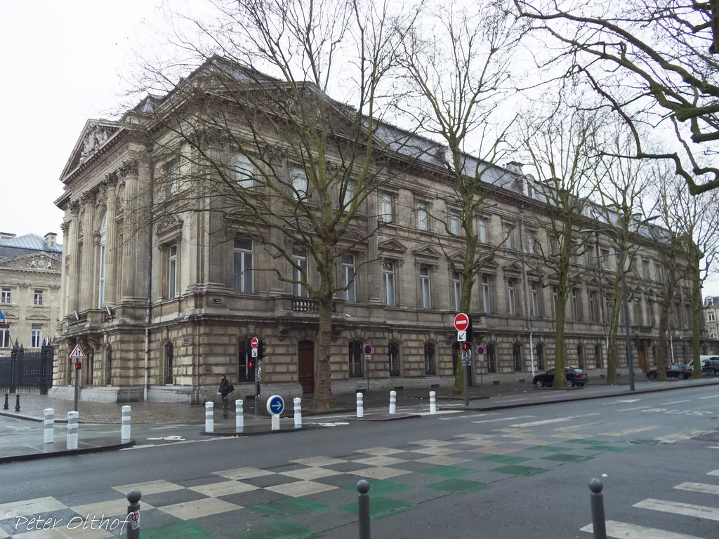 Street scene in central Lille, the city served by the driverless VAL metro