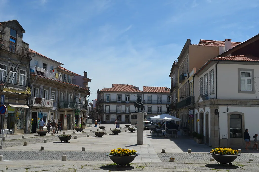 Quiet morning view of Viana do Castelo's wide riverside avenues and Old Town