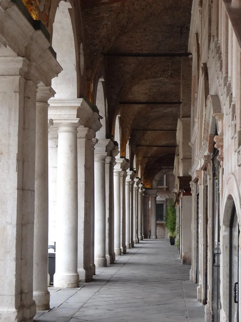 A narrow street in Vicenza's historic center where ZTL traffic restrictions apply