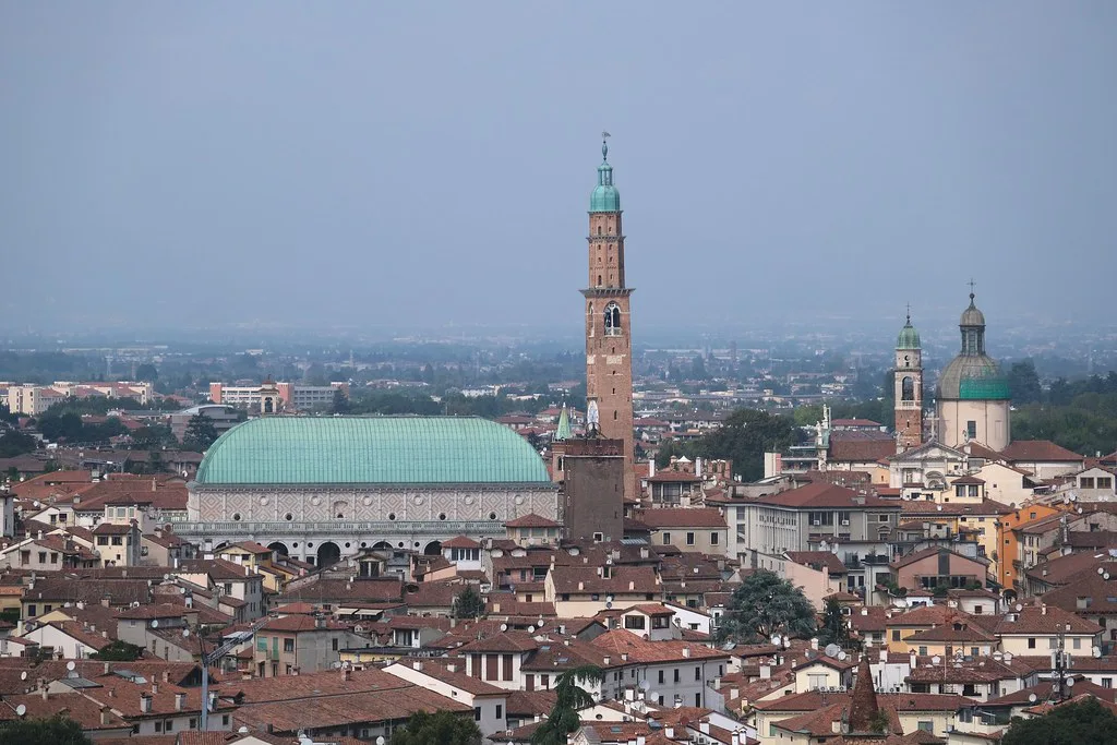 A Vicenza street scene with historic Palladian facades along the edge of the limited-traffic zone